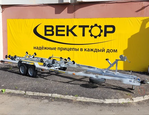 Двухосный прицеп для водной техники с тормозом ЛАВ 81018 Плюс