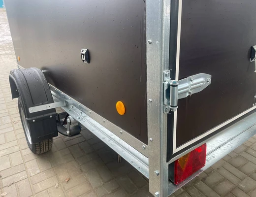 Прицеп Treiler Модель 82945F Фургон коричневый Прицеп Treiler Модель 82945F Фургон коричневый