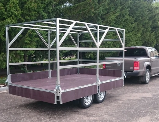 Прицеп бортовой двухосный без тормоза ССТ-7132-35 (платформа Ш=2047 мм)