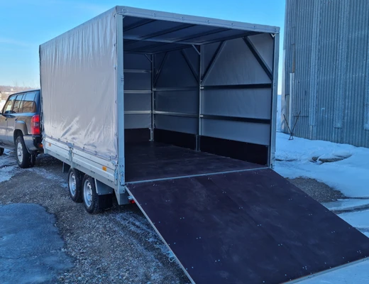 Прицеп бортовой двухосный без тормоза ССТ-7132-35H (платформа Ш=2047 мм)