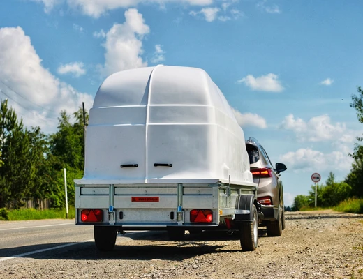 Прицеп Экспедиция Универсал 111345 Евро с крышкой Технопласт (комплектация полная)