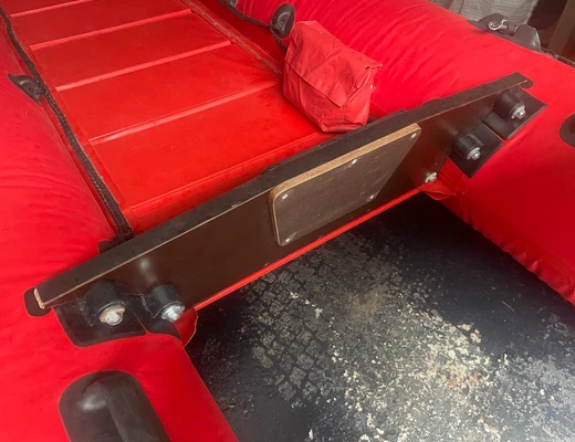 Надувная спасательная доска с вкладышем из материала AirDeck