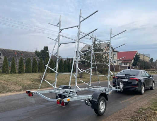 Прицеп для перевозки байдарок, лодок, каноэ и каяков