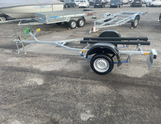 Прицеп Treiler Модель 829440 Исполнение Дельфин 3,9 рес Газель без колес