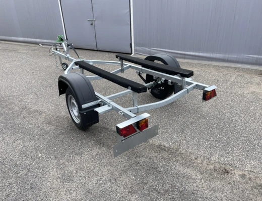 Прицеп Treiler Модель 829440 Исполнение Дельфин 3,9 рес AL-Ko БЕЗ КОЛЕС Передвижная ось вдоль рамы