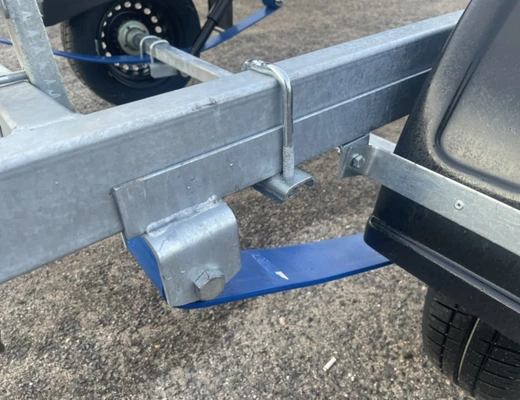 Прицеп Treiler Модель 82944С Исполнение Дельфин 4,2 рес БЕЗ КОЛЕС