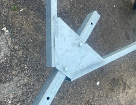 Прицеп Treiler Модель 82944С Исполнение Дельфин 4,2 рес БЕЗ КОЛЕС