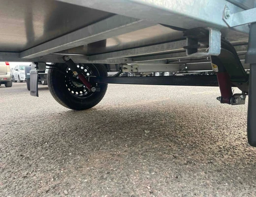 Прицеп Treiler Модель 829400 Исполнение 2,0х1.30 рес3 Товарищ БЕЗ КОЛЕС борт 495 мм