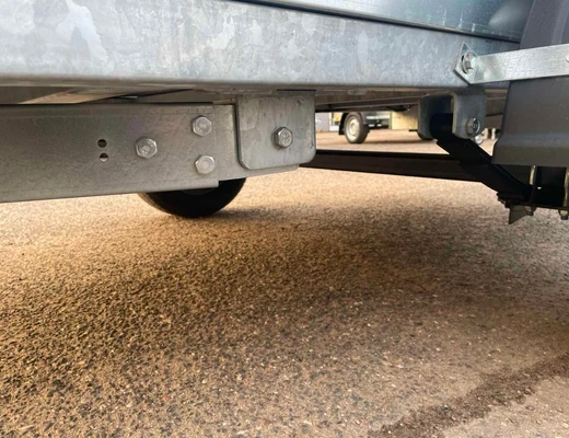 Прицеп Treiler Модель 829400 Исполнение 2,5х1.30 рес3 Товарищ борт 495 мм