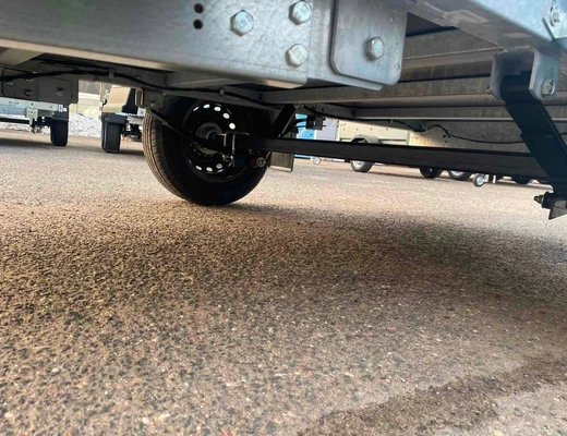 Прицеп Treiler Модель 829400 Исполнение 2,5х1.30 рес3 Товарищ БЕЗ КОЛЕС борт 495 мм