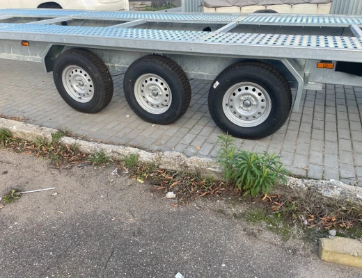 Автовоз платформа качелька БТТТ870 3 оси 3500 кг 2-авто Автовоз платформа качелька БТТТ870 3 оси 3500 кг 2-авто