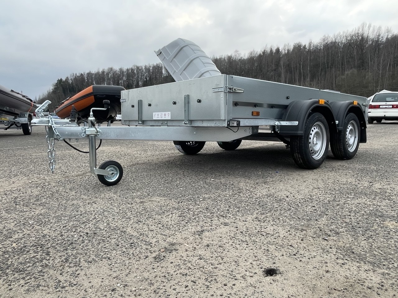 Прицеп Treiler Модель 8294К2 Исполнение 3,0x1,5 Товарищ - - рес 3/13 борт 301 мм жесткая сварная рама Прицеп Treiler Модель 8294К2 Исполнение 3,0x1,5 Товарищ - - рес 3/13 борт 301 мм жесткая сварная рама